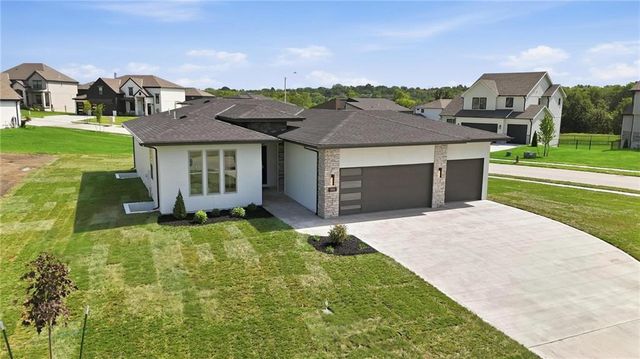 9001 N Clarion Avenue, Kansas City, MO 64153