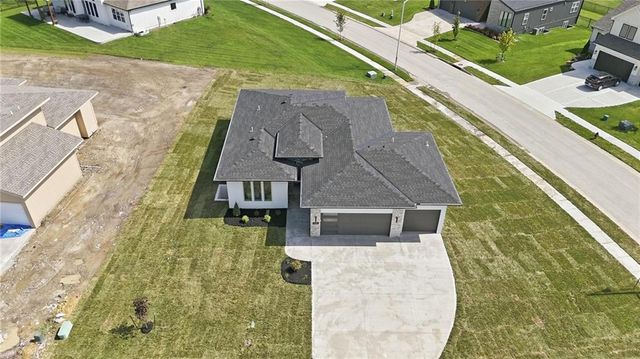 9001 N Clarion Avenue, Kansas City, MO 64153