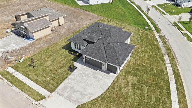 9001 N Clarion Avenue, Kansas City, MO 64153
