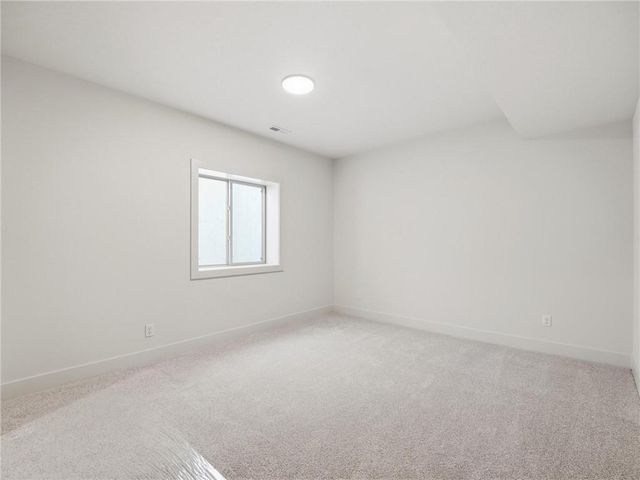 9001 N Clarion Avenue, Kansas City, MO 64153