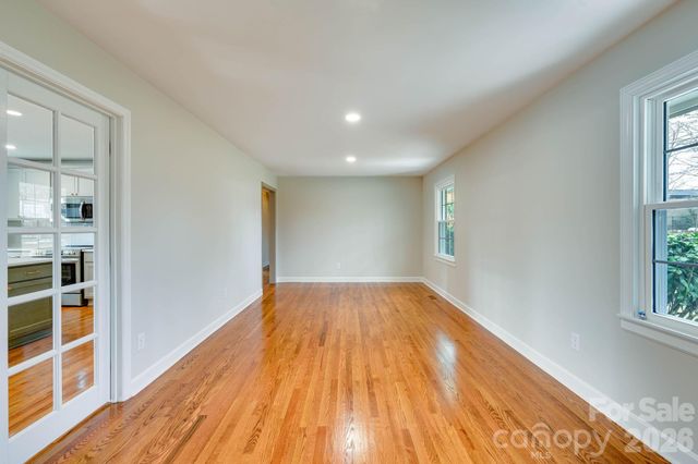 110 Scottsmoor Drive, Charlotte, NC 28214