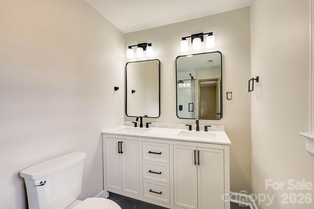 110 Scottsmoor Drive, Charlotte, NC 28214