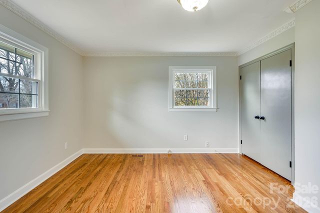 110 Scottsmoor Drive, Charlotte, NC 28214