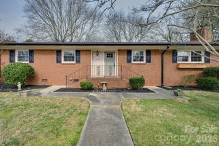 110 Scottsmoor Drive, Charlotte, NC 28214
