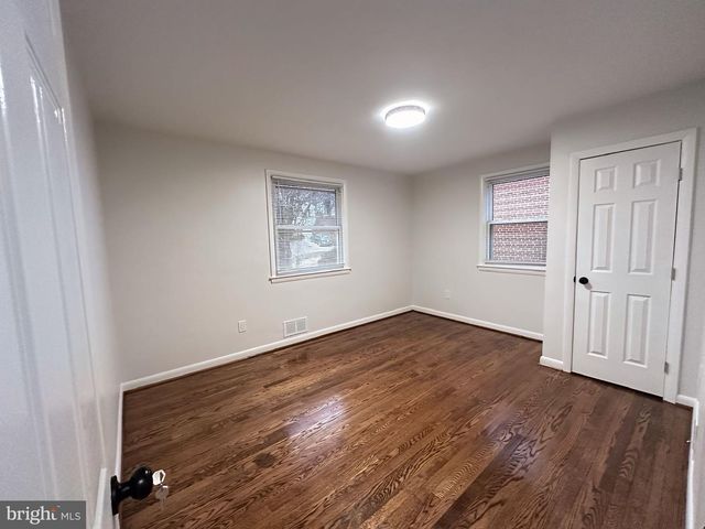 2503 EASTON ST, Temple Hills, MD 20748