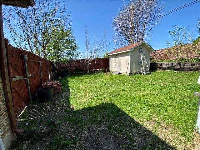 2413 Katherine Drive, Rowlett, TX 75089