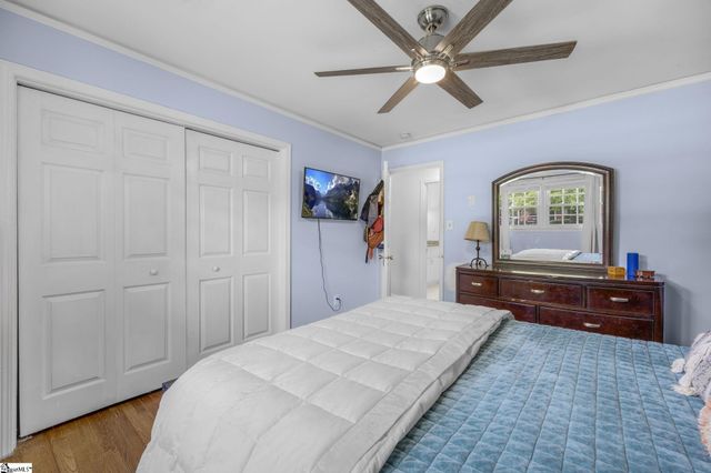 711 Confederate Circle, Taylors, SC 29687