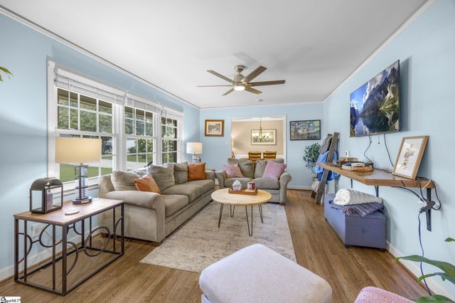 711 Confederate Circle, Taylors, SC 29687