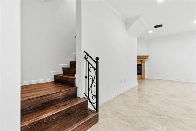 333 Milford Street 105, Glendale, CA 91203