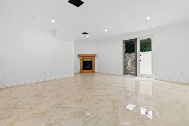 333 Milford Street 105, Glendale, CA 91203