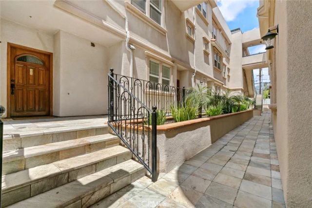 333 Milford Street 105, Glendale, CA 91203