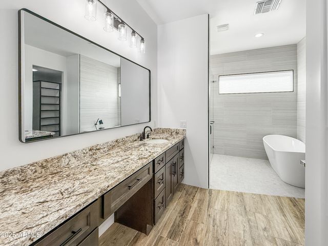 3227 W LONG RIFLE Road, Phoenix, AZ 85086