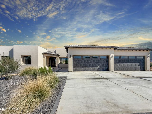 3227 W LONG RIFLE Road, Phoenix, AZ 85086