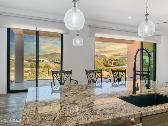 3227 W LONG RIFLE Road, Phoenix, AZ 85086