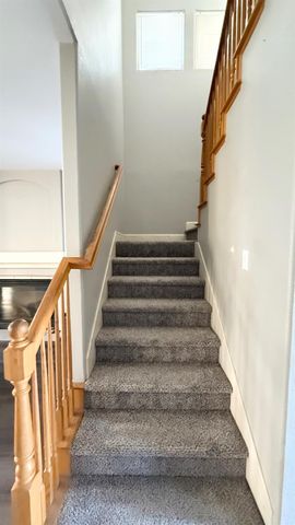 1416 San Rafael St, Los Banos, CA 93635