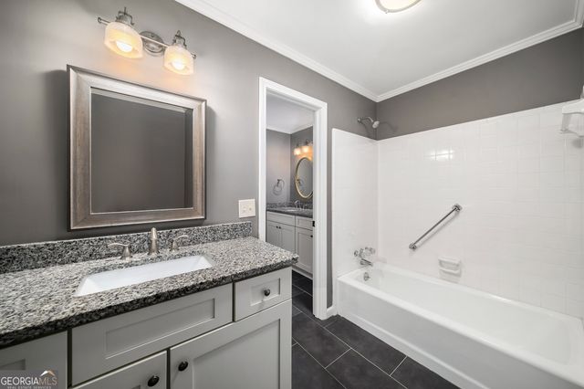 1827 Hermitage Place, Decatur, GA 30033