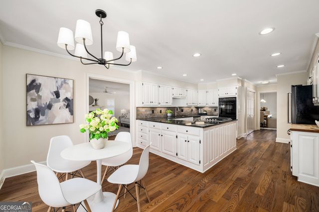 1827 Hermitage Place, Decatur, GA 30033