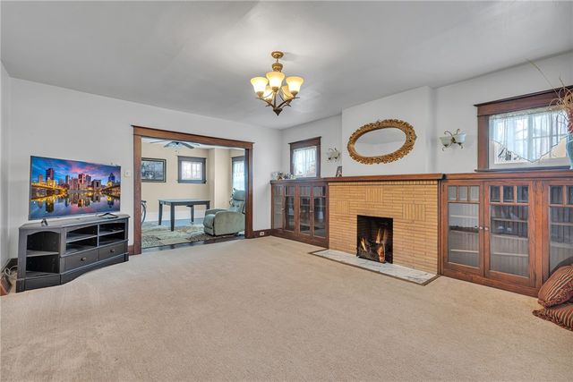 1195 4th St, Beaver, PA 15009