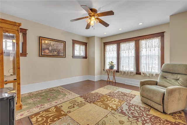 1195 4th St, Beaver, PA 15009