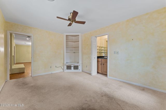 534 Sandalwood Drive, Southern Pines, NC 28387