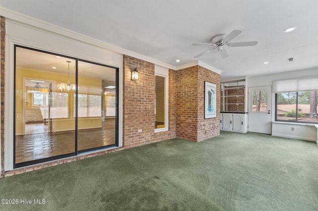 534 Sandalwood Drive, Southern Pines, NC 28387