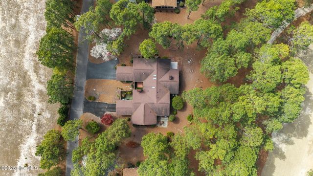 534 Sandalwood Drive, Southern Pines, NC 28387