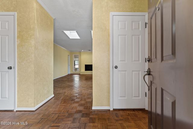 534 Sandalwood Drive, Southern Pines, NC 28387