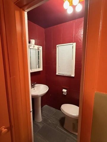 1193 Amity Avenue, Muskegon, MI 49442