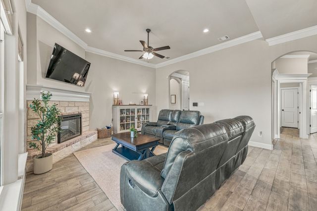 601 Violet Drive, Tolar, TX 76476