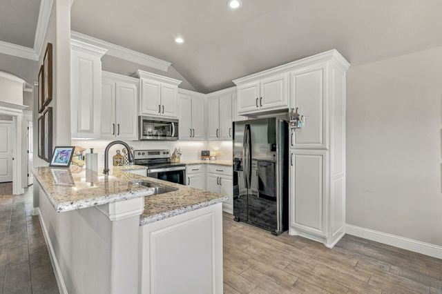 601 Violet Drive, Tolar, TX 76476