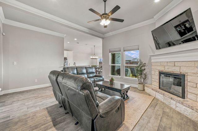 601 Violet Drive, Tolar, TX 76476