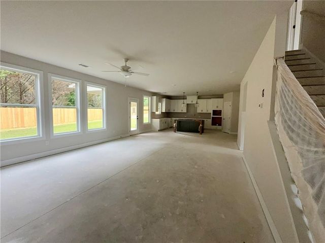 4240 Shirebrook Trail, Hoschton, GA 30548