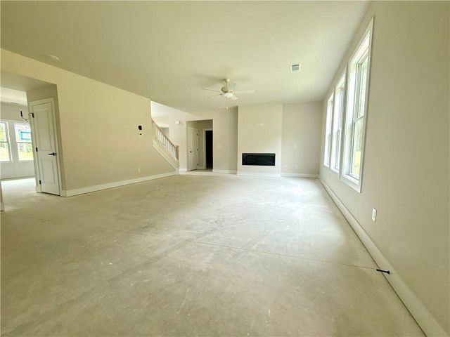 4240 Shirebrook Trail, Hoschton, GA 30548
