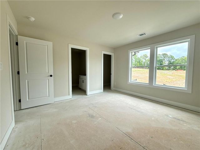 4240 Shirebrook Trail, Hoschton, GA 30548