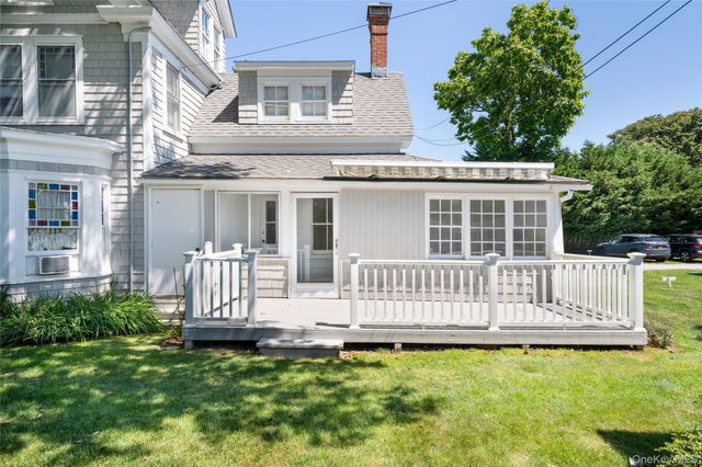 46 Rampasture Road 3, Hampton Bays, NY 11946