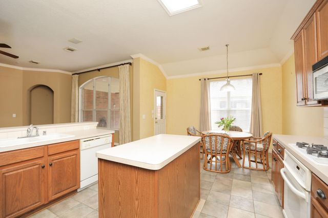 12115 Canyon Glen Drive, Houston, TX 77095