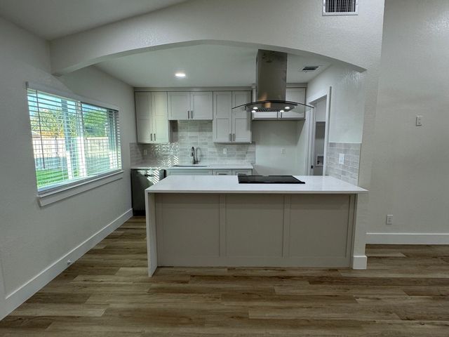 625 Camilla Lane, Garland, TX 75040