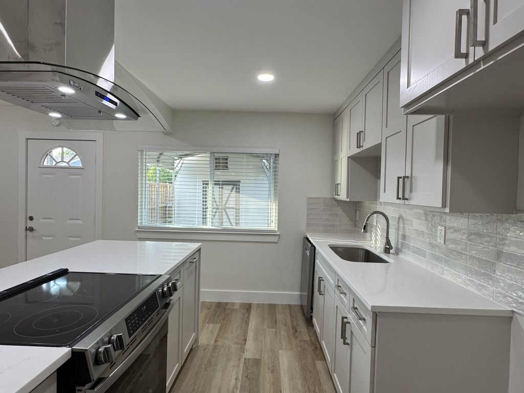 625 Camilla Lane, Garland, TX 75040