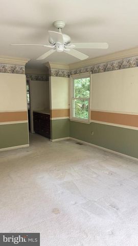 4215 TARA CIR, Upper Chichester, PA 19061