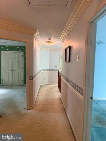 4215 TARA CIR, Upper Chichester, PA 19061