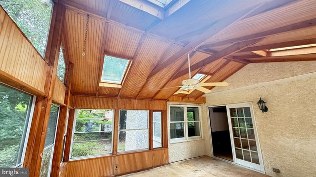 4215 TARA CIR, Upper Chichester, PA 19061