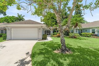 420 Hawthorne Lane, Vero Beach, FL 32962