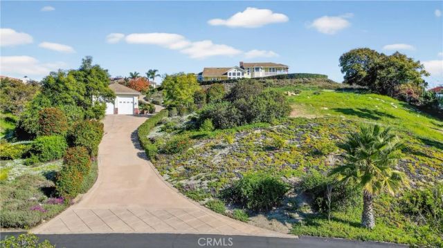 2292 Dos Lomas, Fallbrook, CA 92028