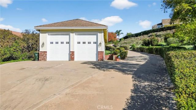 2292 Dos Lomas, Fallbrook, CA 92028