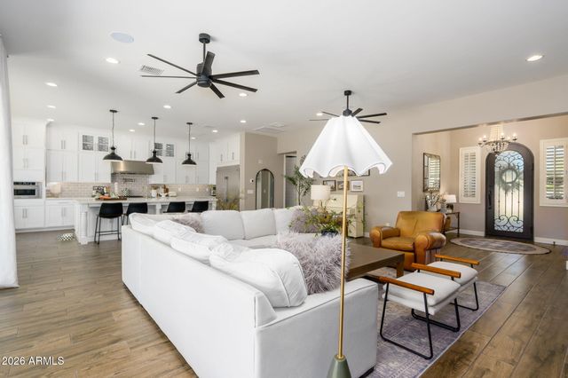 22561 E SENTIERO Court, Queen Creek, AZ 85142