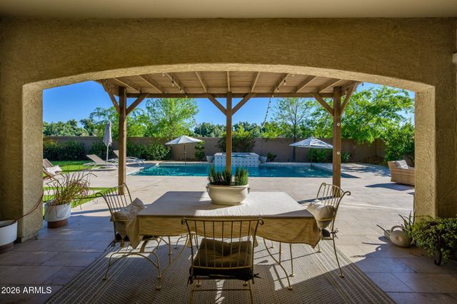 22561 E SENTIERO Court, Queen Creek, AZ 85142