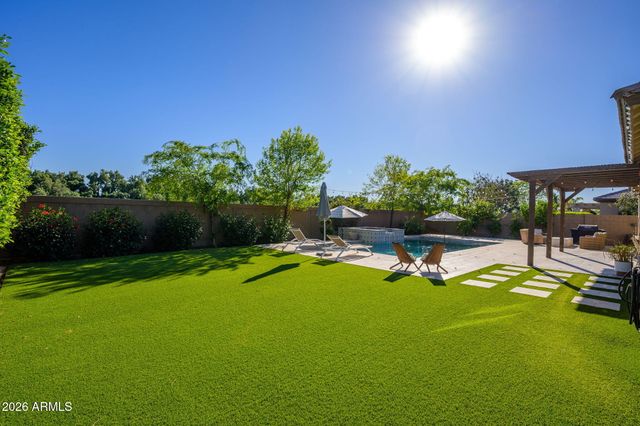 22561 E SENTIERO Court, Queen Creek, AZ 85142