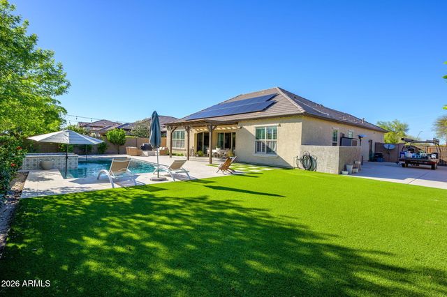 22561 E SENTIERO Court, Queen Creek, AZ 85142