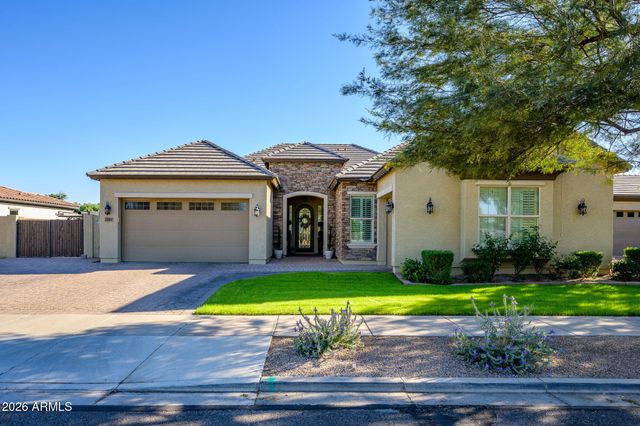 22561 E SENTIERO Court, Queen Creek, AZ 85142