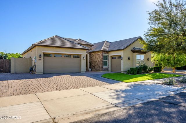 22561 E SENTIERO Court, Queen Creek, AZ 85142